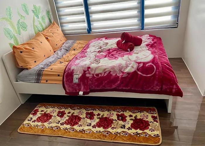 Apartment Executive Air Style Comfort Makati 300 Mbps Manila