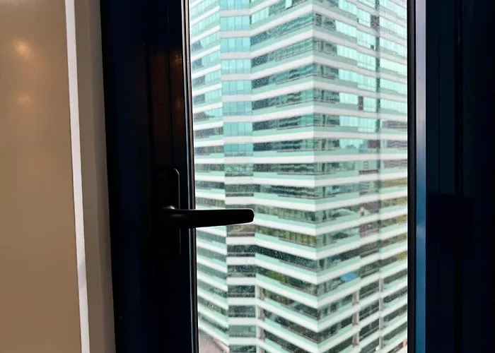 Executive Air Style Comfort Makati 300 Mbps Manila