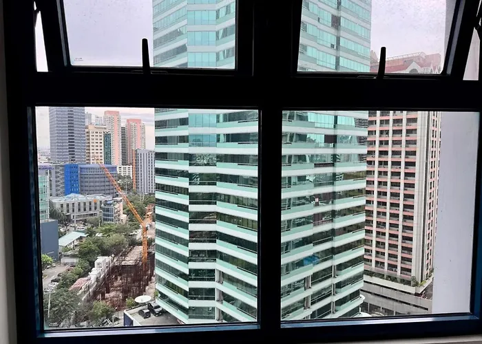 Apartment Executive Air Style Comfort Makati 300 Mbps Manila